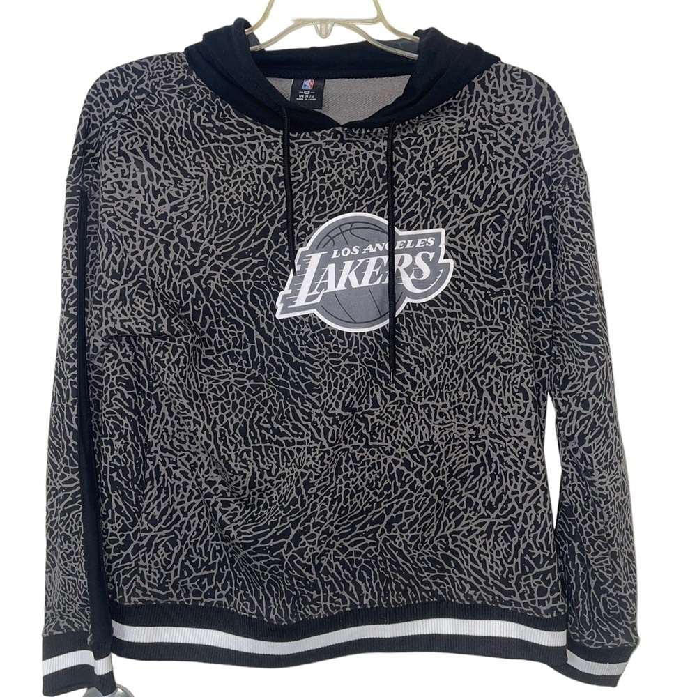 NBA LA Lakers Hoodie. Size medium. EUC - Picture 2 of 15